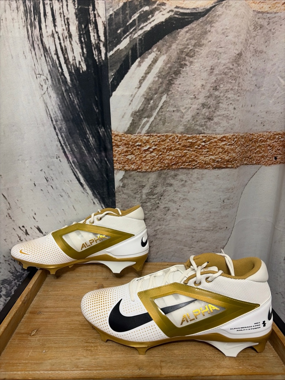 Mens Nike Alpha Menace 4 Pro Football Cleats White/Gold sz14 FD7037-105